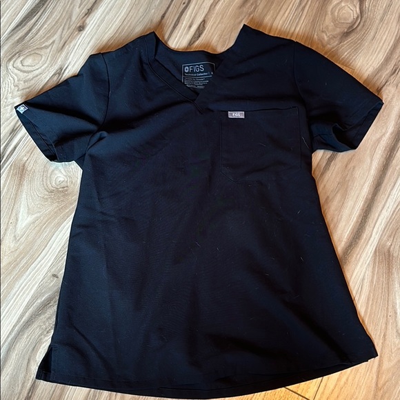 FIGG scrub top - Picture 1 of 1